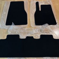 2026 Tesla Model Y Juniper Floor Mat