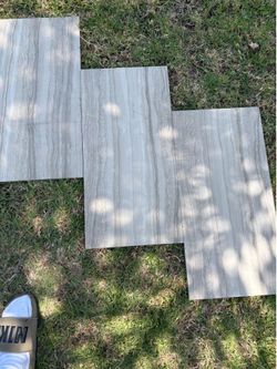 Porcelain tile