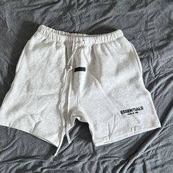 LIGHT OATMEAL ESSENTIAL SHORTS LARGE
