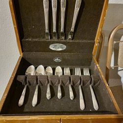 Vintage Silverware Flatware Wooden Storage Box Chest