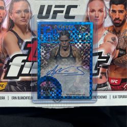 Topps UFC Autograph Cards