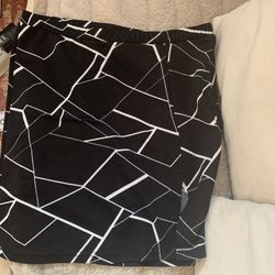 Black/White Mini Skirt