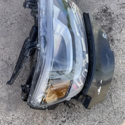 2019 2022 Dodge Ram 1500 Right Headlight Parts 