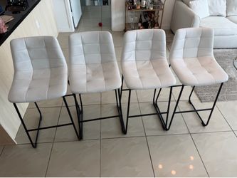 White Leather Bar Stools (4 Four)