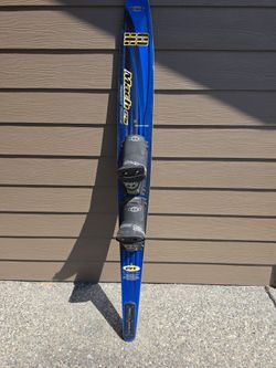 HO Mach ES 68' Waterski