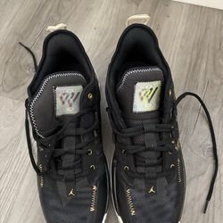 Jordan basketball shoes SIZE 11