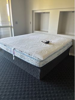 King mattress and mattress pad