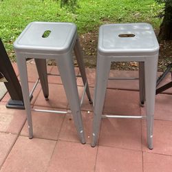 Bar Stools 