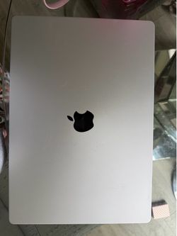 Macbook Pro 16”