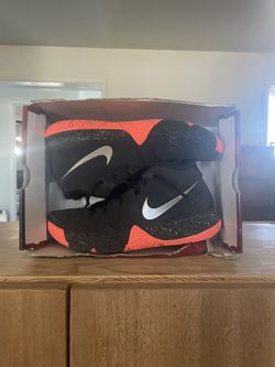 Nike Kyrie 4