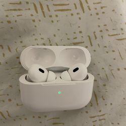 *SEND BEST OFFER* Apple AirPods Pro Gen 2 - Brand New & Sealed 