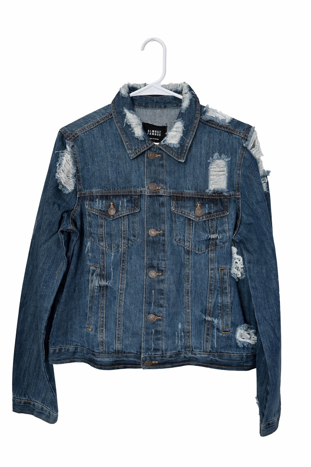 DENIM JACKET DISTRESSED – ALMOST FAMOUS