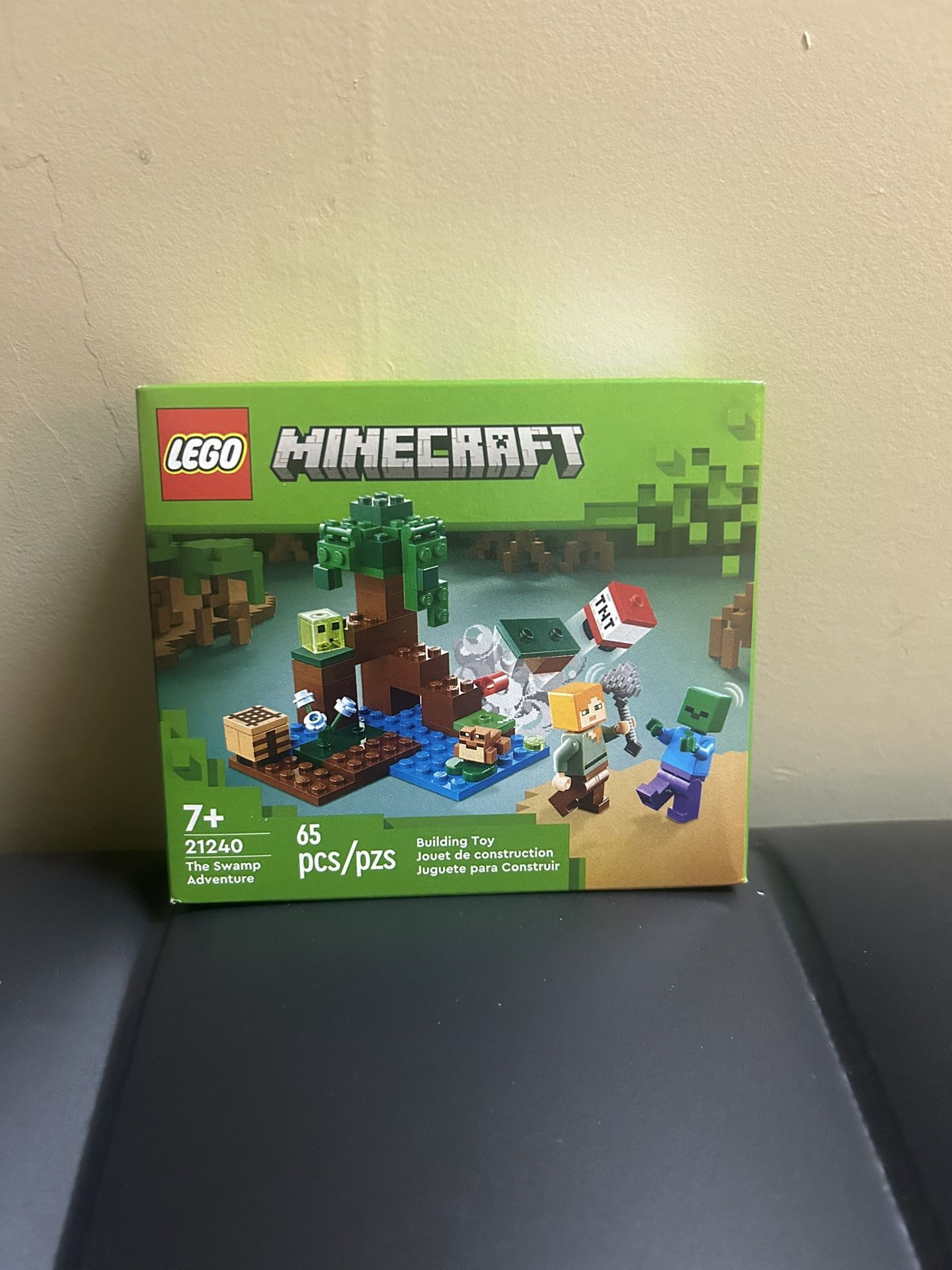 Lego Minecraft: The Swamp Adventure Set 21240