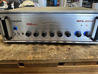 RadioShack MPA 250A Amplifier