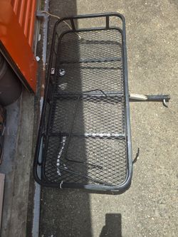Cargo carrier