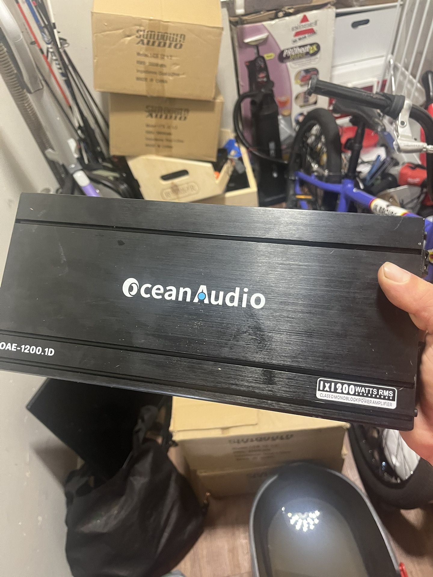 1200 Watt Amp