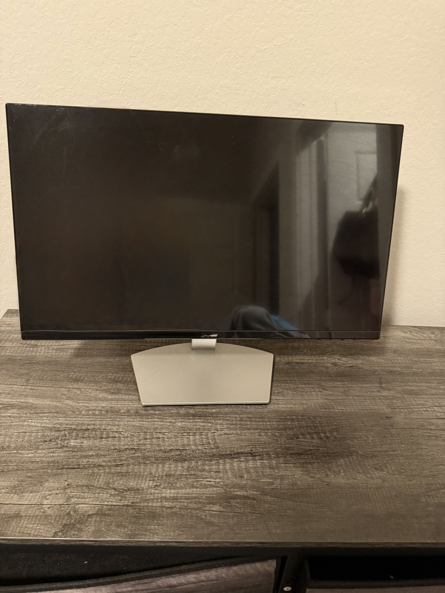 Dell Computer Monitor