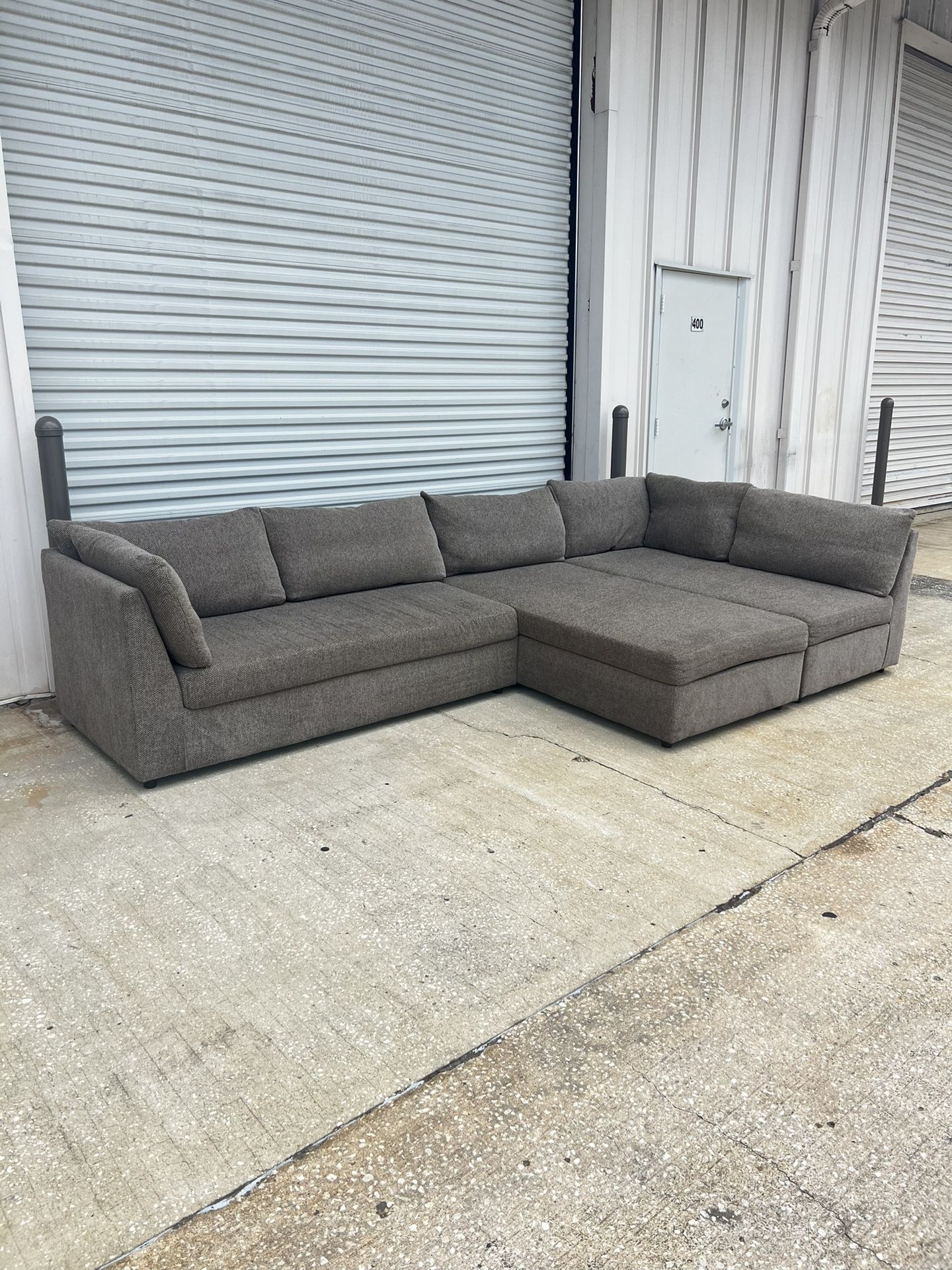 Gray 3-piece Sectional Couch