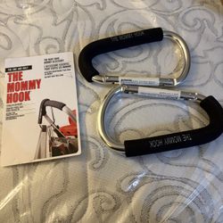 the mommy hook 
