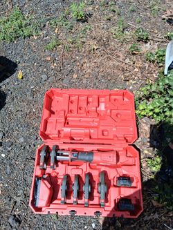Milwaukee press tool