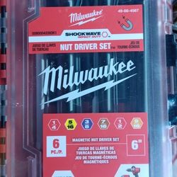 Milwaukee Nut Driver Set & Bit Holder W/carabiner