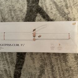 T3 Curling Iron 1 1/2