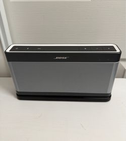 Bose SoundLink III NOT NEGOTIABLE