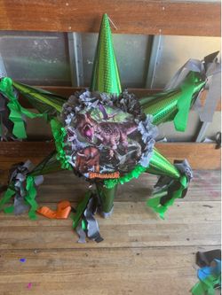 Dinosaur tambor piñata
