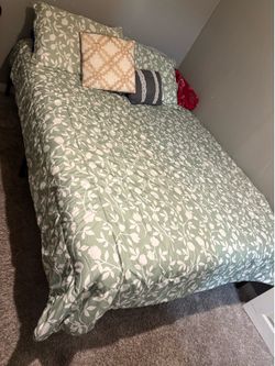 Queen bed
