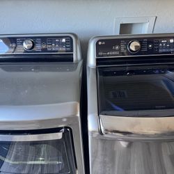 LG Black Stainless Washer Set 