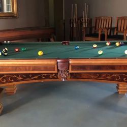 Brunswick Pool Table 