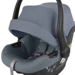 UPPAbaby Mesa Max Infant Car Seat & Base
