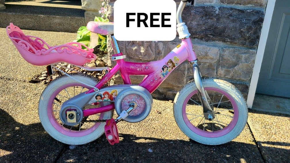Girls Bike. *FREE*