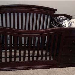 Baby crib 