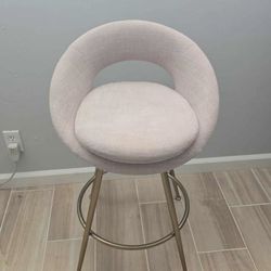 Talla vanity chair