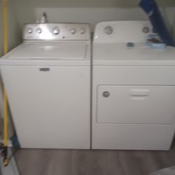 Washer & Dryer Set