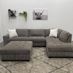 Thomasville Sectional Couch - Free Delivery