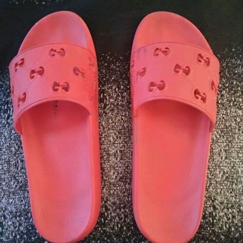 Authentic Gucci Slippers 