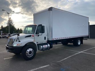 26ft Box Truck