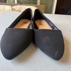 City Classified Toe Flats (Wide Fit) Size 8