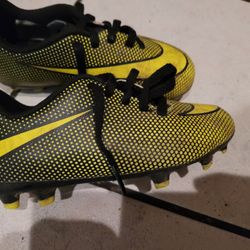 Kids 10C soccer cleek's sports shoes
