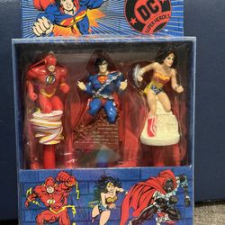 DC Superheros Comics TM 1995 Flash Superman Wonder Women Pen Party Pens NEW