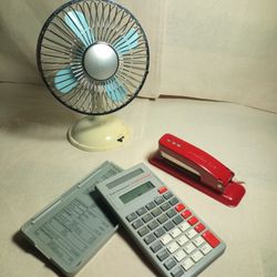 That's A Mini Fan And Stapler- $25 Look Inside For More