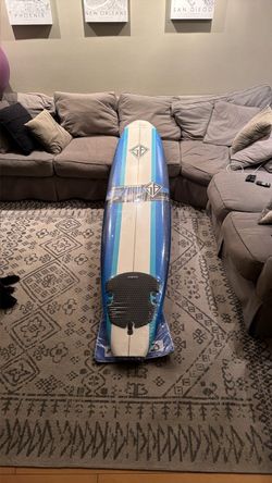Brand New never used surfboard!