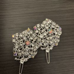 Necklace,bracelet ,hair Clips