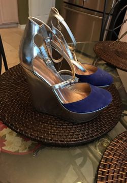 Lady's high vamp fashion shoe