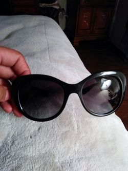 Black DG sunglasses