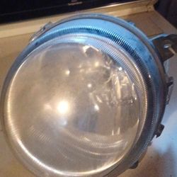 08 Patriot Left Headlight 