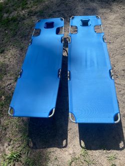 Beach chase lounge chairs (pair)