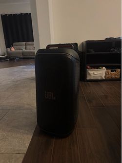 JBL party box 120